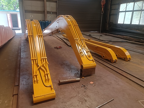 挖掘機(jī)加長(zhǎng)臂